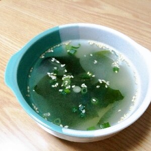 簡単☆わかめと生姜の中華スープ